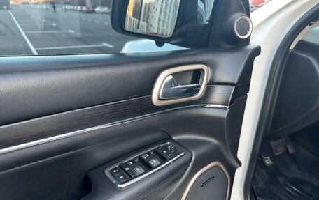 Jeep Grand Cherokee, 2012 год, 1 850 000 рублей, 15 фотография