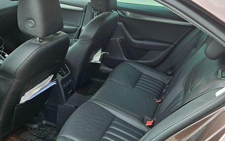 Skoda Octavia, 2019 год, 1 750 000 рублей, 13 фотография