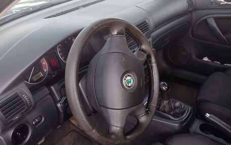 Skoda Superb III рестайлинг, 2006 год, 270 000 рублей, 16 фотография