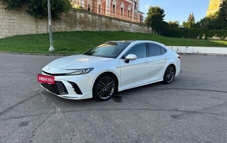 Toyota Camry, 2024 год, 3 679 000 рублей, 2 фотография