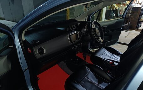 Toyota Vitz, 2012 год, 600 000 рублей, 13 фотография