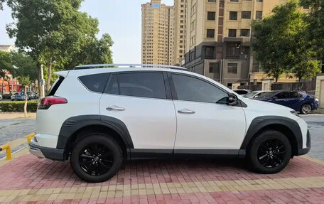 Toyota RAV4, 2019 год, 1 730 990 рублей, 7 фотография