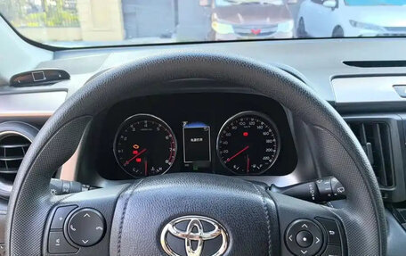 Toyota RAV4, 2019 год, 1 730 990 рублей, 11 фотография