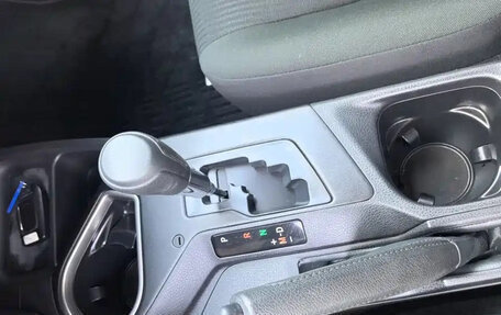 Toyota RAV4, 2019 год, 1 730 990 рублей, 15 фотография