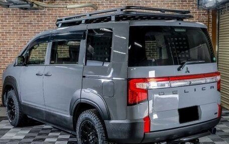 Mitsubishi Delica D:5 I, 2022 год, 2 300 000 рублей, 7 фотография