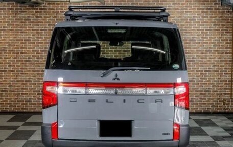 Mitsubishi Delica D:5 I, 2022 год, 2 300 000 рублей, 6 фотография