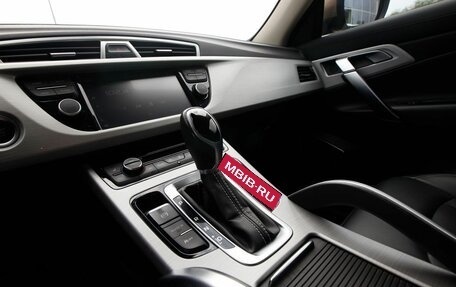 Geely Atlas I, 2019 год, 1 350 000 рублей, 16 фотография