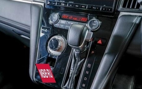 Mitsubishi Delica D:5 I, 2022 год, 2 300 000 рублей, 17 фотография