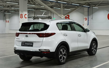 KIA Sportage IV рестайлинг, 2020 год, 1 990 000 рублей, 5 фотография