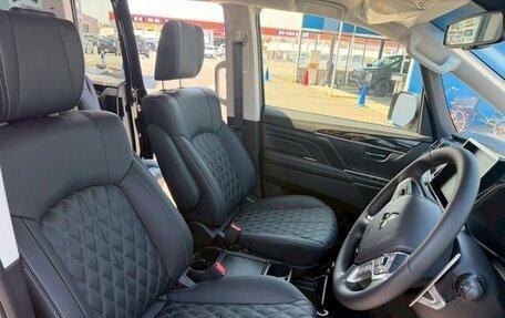 Mitsubishi Delica D:5 I, 2023 год, 2 400 000 рублей, 8 фотография
