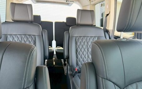 Mitsubishi Delica D:5 I, 2023 год, 2 400 000 рублей, 20 фотография