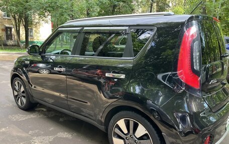 KIA Soul II рестайлинг, 2017 год, 1 375 000 рублей, 4 фотография