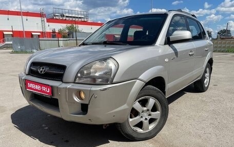 Hyundai Tucson III, 2007 год, 780 000 рублей, 1 фотография
