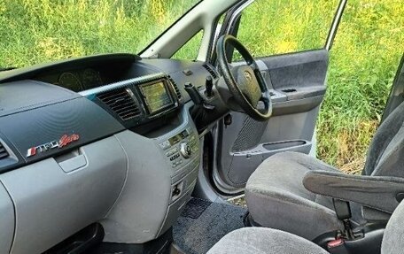 Toyota Voxy II, 2005 год, 850 000 рублей, 9 фотография