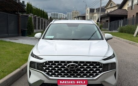 Hyundai Santa Fe IV, 2021 год, 3 400 000 рублей, 2 фотография