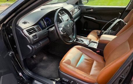 Toyota Camry, 2016 год, 2 390 000 рублей, 11 фотография