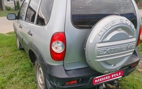 Chevrolet Niva I рестайлинг, 2010 год, 420 000 рублей, 5 фотография