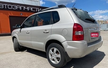 Hyundai Tucson III, 2007 год, 780 000 рублей, 2 фотография