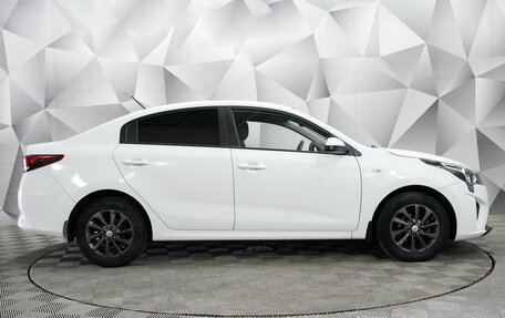 KIA Rio IV, 2021 год, 1 550 000 рублей, 3 фотография