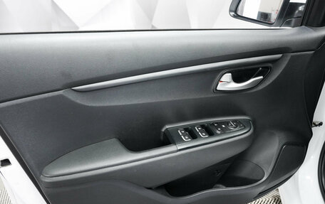 KIA Rio IV, 2021 год, 1 550 000 рублей, 6 фотография