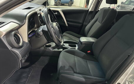 Toyota RAV4, 2013 год, 1 788 000 рублей, 20 фотография