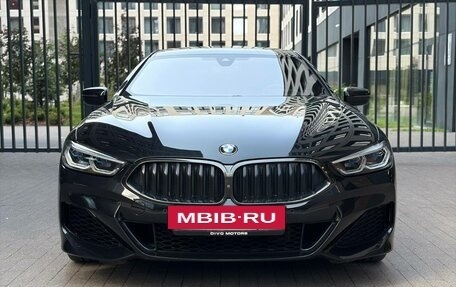BMW 8 серия, 2021 год, 7 000 000 рублей, 3 фотография
