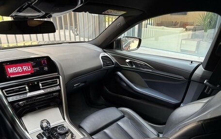 BMW 8 серия, 2021 год, 7 000 000 рублей, 15 фотография