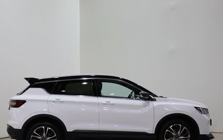 Geely Coolray I, 2022 год, 1 495 000 рублей, 4 фотография