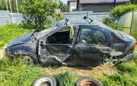 Renault Logan I, 2014 год, 120 000 рублей, 4 фотография