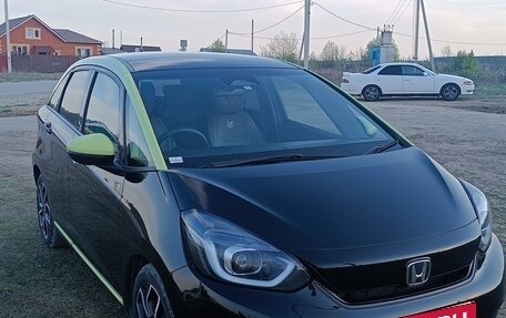 Honda Fit, 2020 год, 1 600 000 рублей, 3 фотография