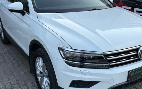Volkswagen Tiguan II, 2018 год, 2 900 000 рублей, 4 фотография