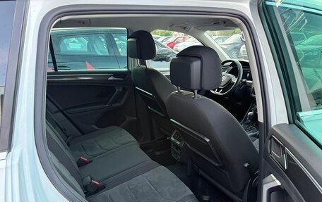 Volkswagen Tiguan II, 2018 год, 2 900 000 рублей, 15 фотография