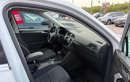 Volkswagen Tiguan II, 2018 год, 2 900 000 рублей, 14 фотография