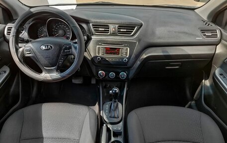KIA Rio III рестайлинг, 2016 год, 864 000 рублей, 11 фотография