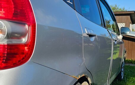 Honda Fit III, 2003 год, 250 000 рублей, 7 фотография