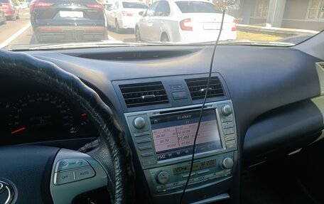Toyota Camry, 2007 год, 1 050 000 рублей, 4 фотография