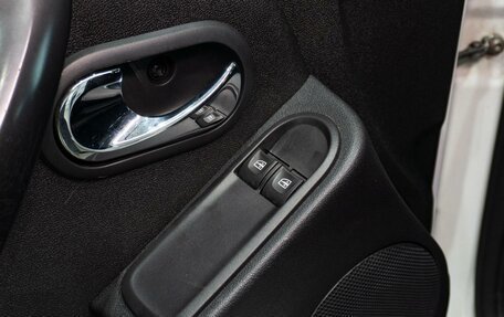 Renault Duster I рестайлинг, 2016 год, 1 369 000 рублей, 21 фотография