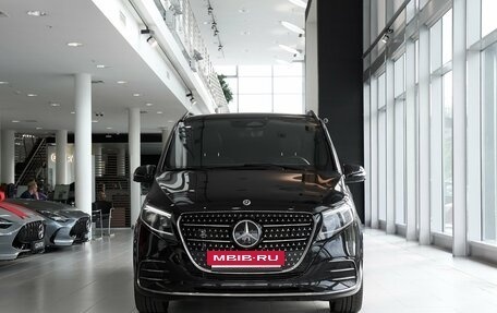 Mercedes-Benz V-Класс, 2025 год, 10 600 000 рублей, 2 фотография