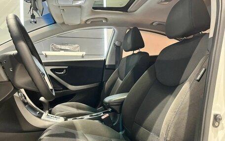 Hyundai Avante, 2011 год, 1 070 000 рублей, 10 фотография