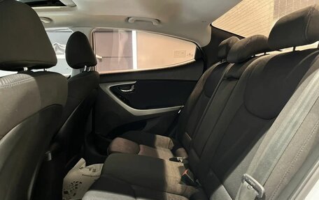 Hyundai Avante, 2011 год, 1 070 000 рублей, 11 фотография