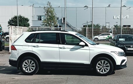 Volkswagen Tiguan II, 2021 год, 2 680 000 рублей, 6 фотография