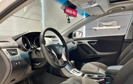 Hyundai Avante, 2011 год, 1 070 000 рублей, 12 фотография