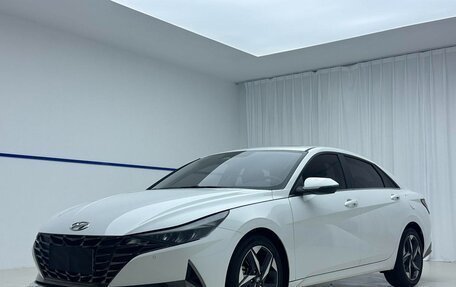 Hyundai Elantra, 2023 год, 1 480 005 рублей, 1 фотография