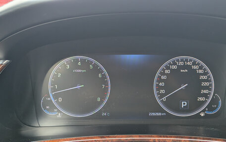 Hyundai Equus II, 2013 год, 1 699 999 рублей, 13 фотография