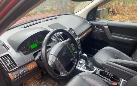Land Rover Freelander II рестайлинг 2, 2008 год, 1 000 000 рублей, 13 фотография