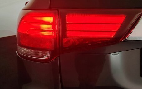 Mitsubishi Outlander III рестайлинг 3, 2022 год, 2 690 000 рублей, 23 фотография