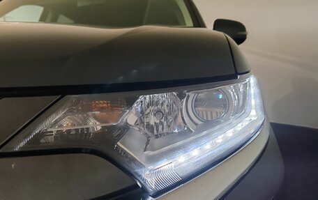 Mitsubishi Outlander III рестайлинг 3, 2022 год, 2 690 000 рублей, 22 фотография