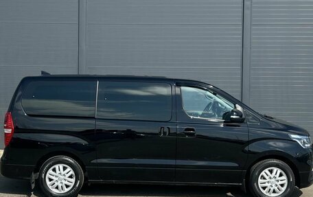 Hyundai H-1 II рестайлинг, 2021 год, 2 840 000 рублей, 6 фотография