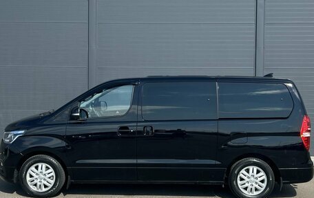 Hyundai H-1 II рестайлинг, 2021 год, 2 840 000 рублей, 13 фотография