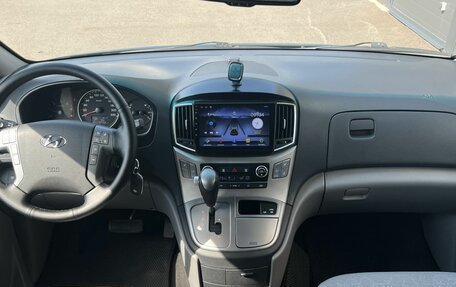 Hyundai H-1 II рестайлинг, 2021 год, 2 840 000 рублей, 16 фотография